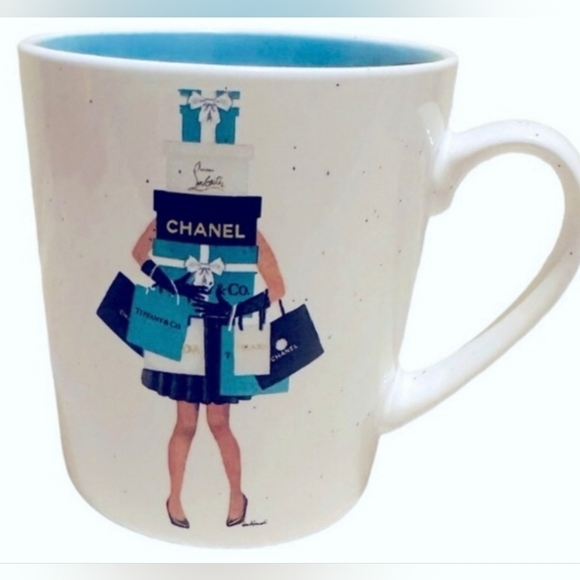 Amanda Greenwood Large Designer Inspired Mug with Blue Interior, New With Tags - Picture 1 of 3